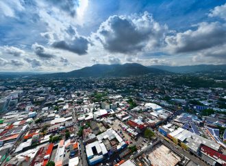 PRONOSTICAN LLUVIAS Y TORMENTAS PARA ESTE MIÉRCOLES EN EL SALVADOR