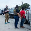 ICE DETIENE A 4,170 MIGRANTES EN OPERATIVO DE DIEZ DÍAS EN TEXAS