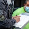CORTE SUPREMA DE EE. UU. MANTIENE BLOQUEADA REGLA QUE PERMITÍA PAUSAR ALGUNOS PROCESOS DE DEPORTACIÓN